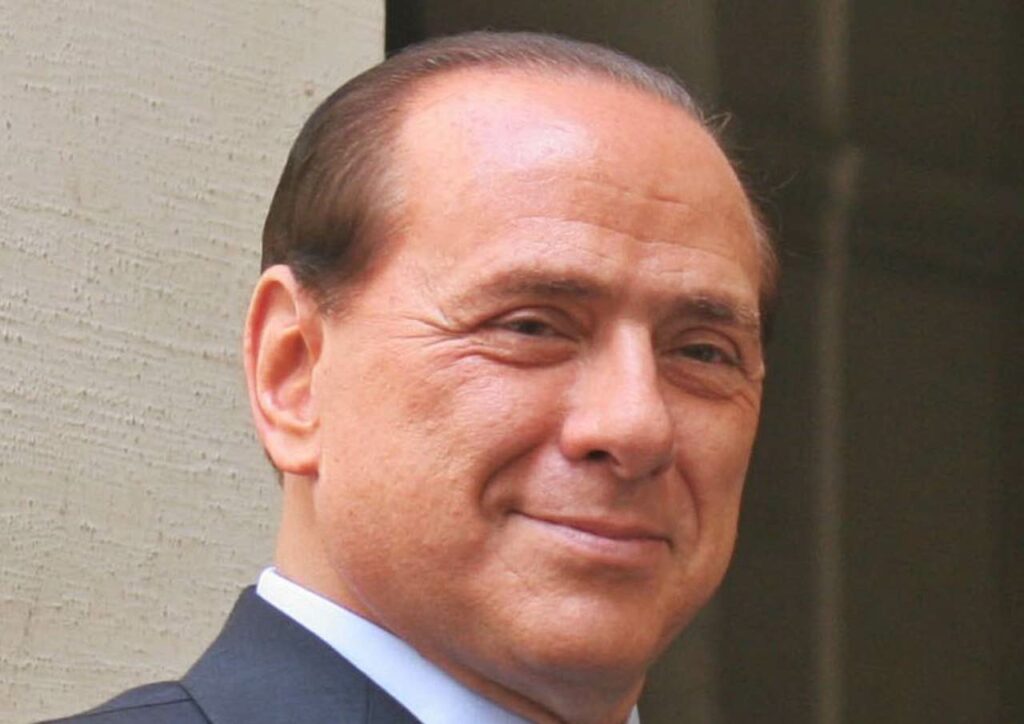 Sondaggi Berlusconi