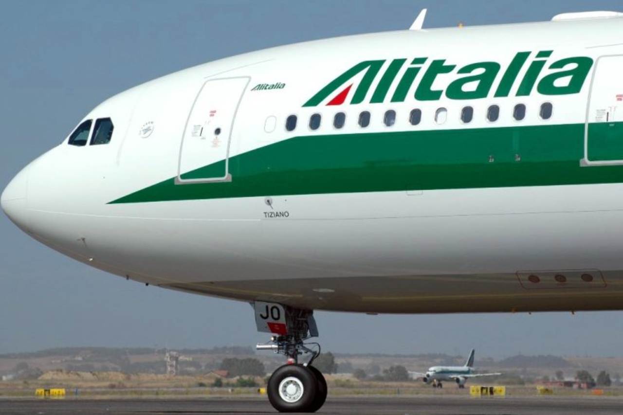 Alitalia vuole ripartire, ma a farne le spese sono sempre i lavoratori