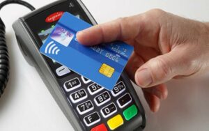 Pagamenti contactless, senza PIN: l'Italia alza la soglia