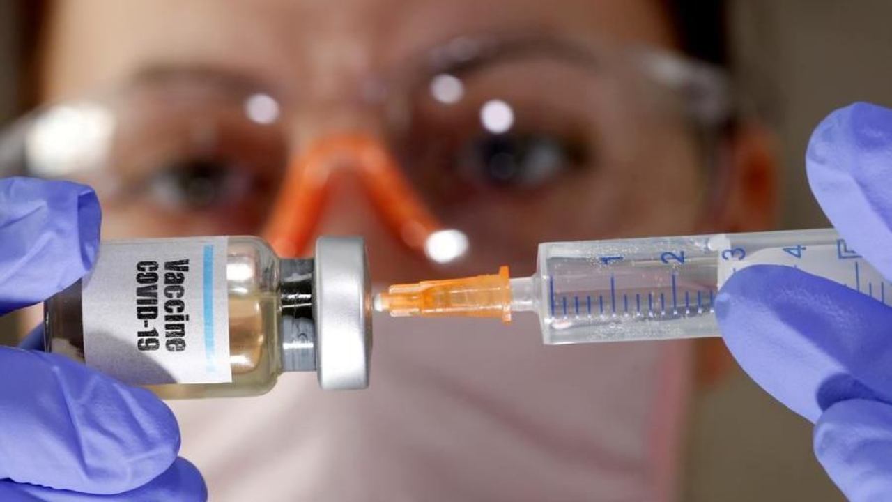 Vaccino per il Covid: forse Pfizer arriverà in Europa prima del previsto