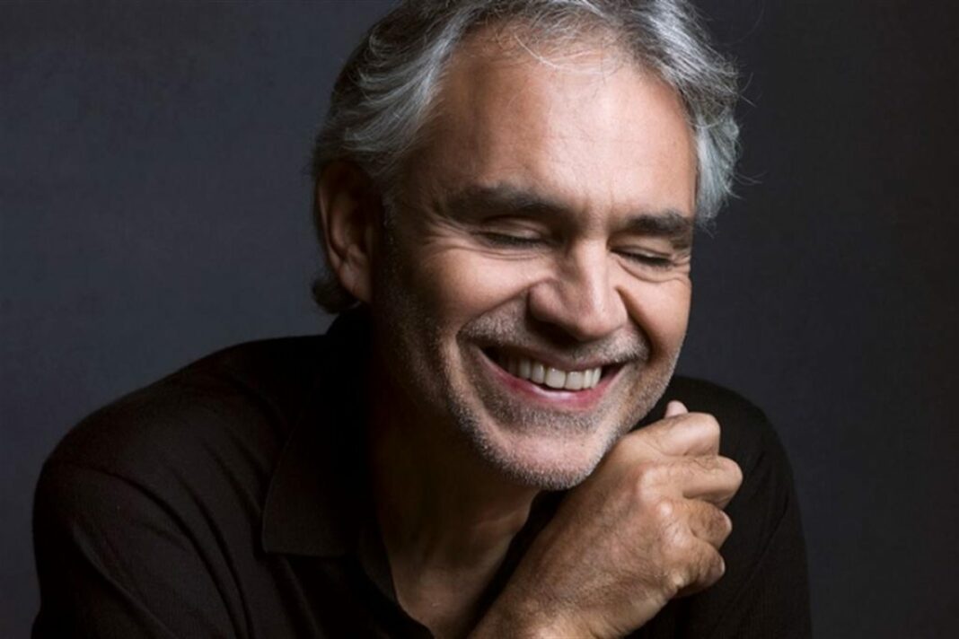 Il cantante più pagato al mondo? È Andrea Bocelli