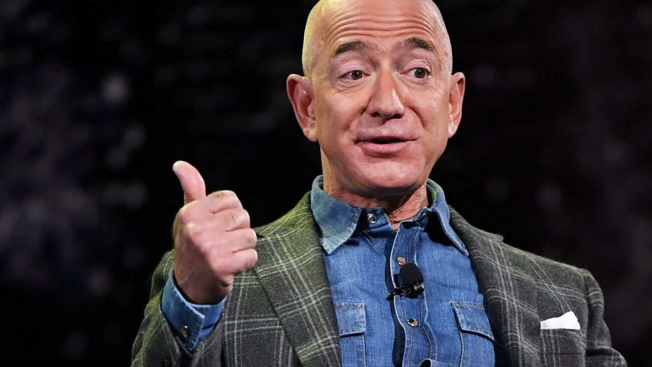 La beneficenza di Jeff Bezos: sapete quanto ha elargito nel 2020?