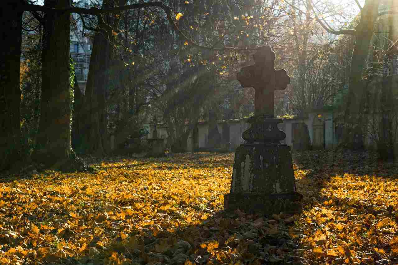 Cimitero tombe