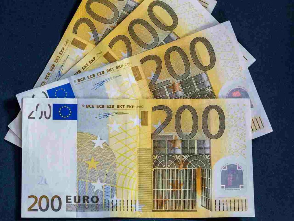 Indennità Iscro da 800 euro: cos'è e come si ottiene