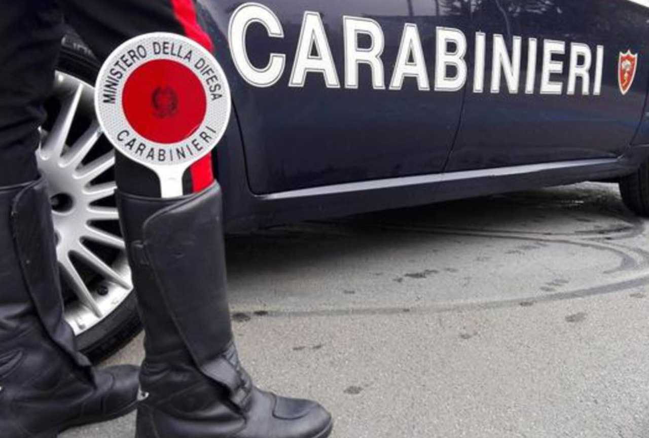 Carabinieri banconote false