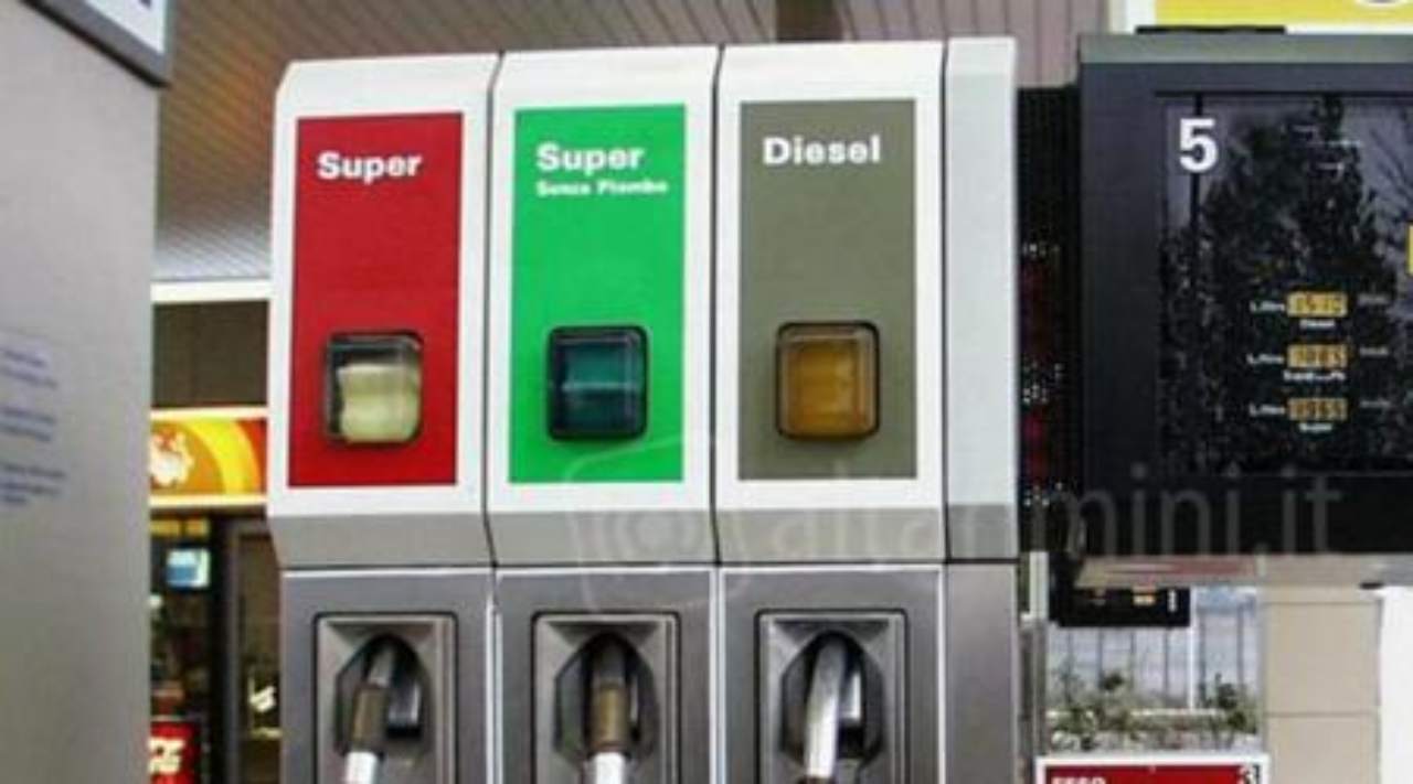 Diesel e benzina alle stelle: quanto ci costerà un pieno?
