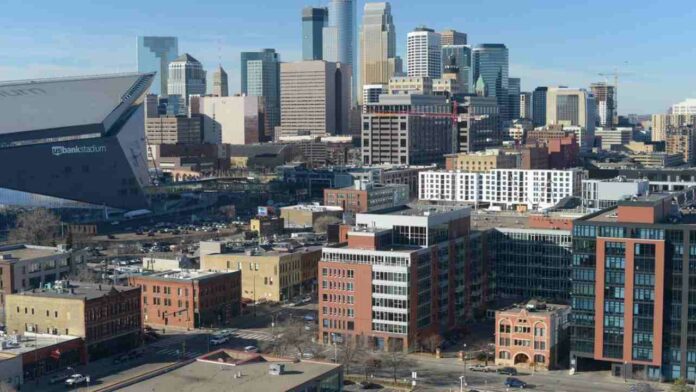 Comune di Minneapolis costretto a pagare 27 milioni di risarcimento ad una famiglia