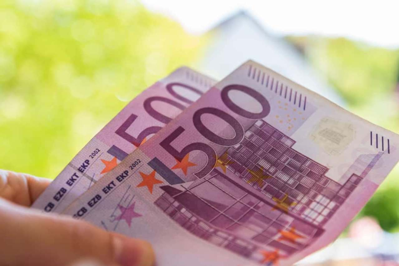 Difficoltà economiche: ci pensano le Regioni, con bonus fino a 1000 euro