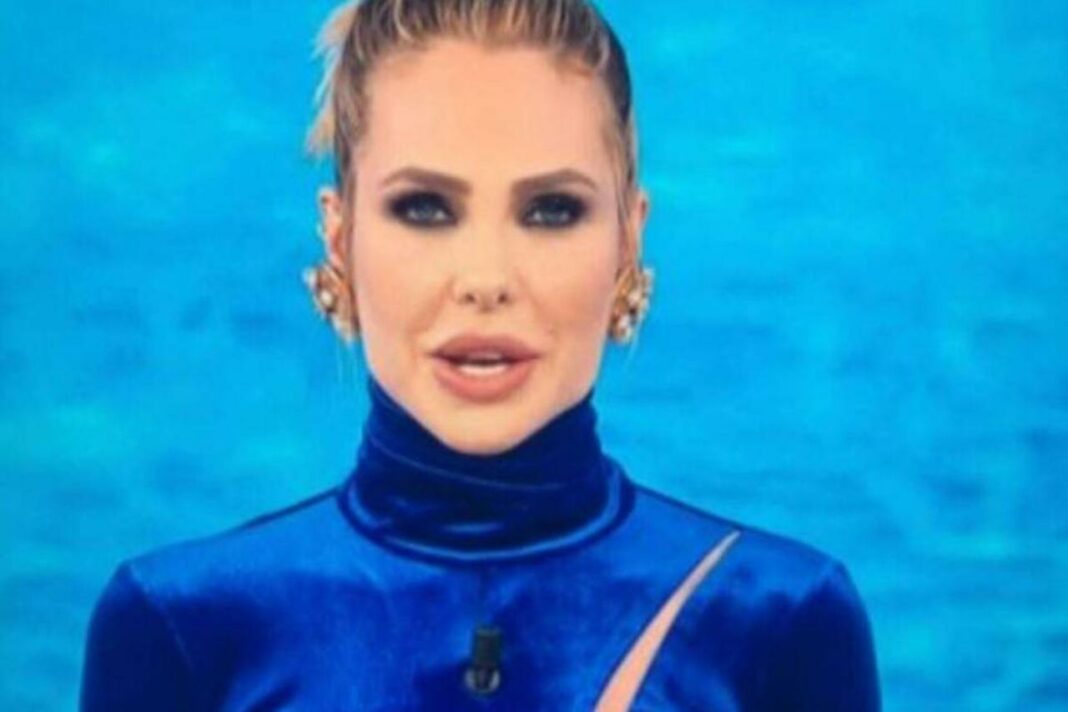 Quanto Prende Ilary Blasi Per L'isola Dei Famosi