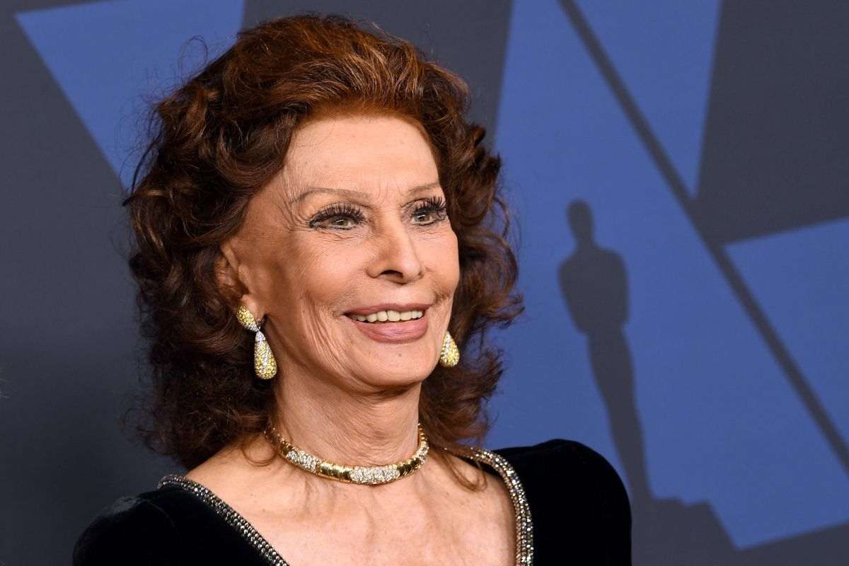 Sophia Loren chi è, quanto guadagna, patrimonio, cifre