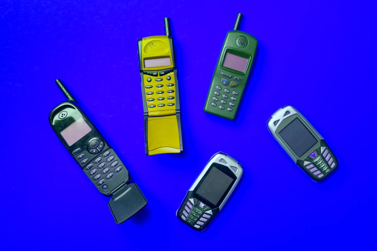 Teléfonos celulares viejos que valen mucho dinero hoy: aquí están los modelos