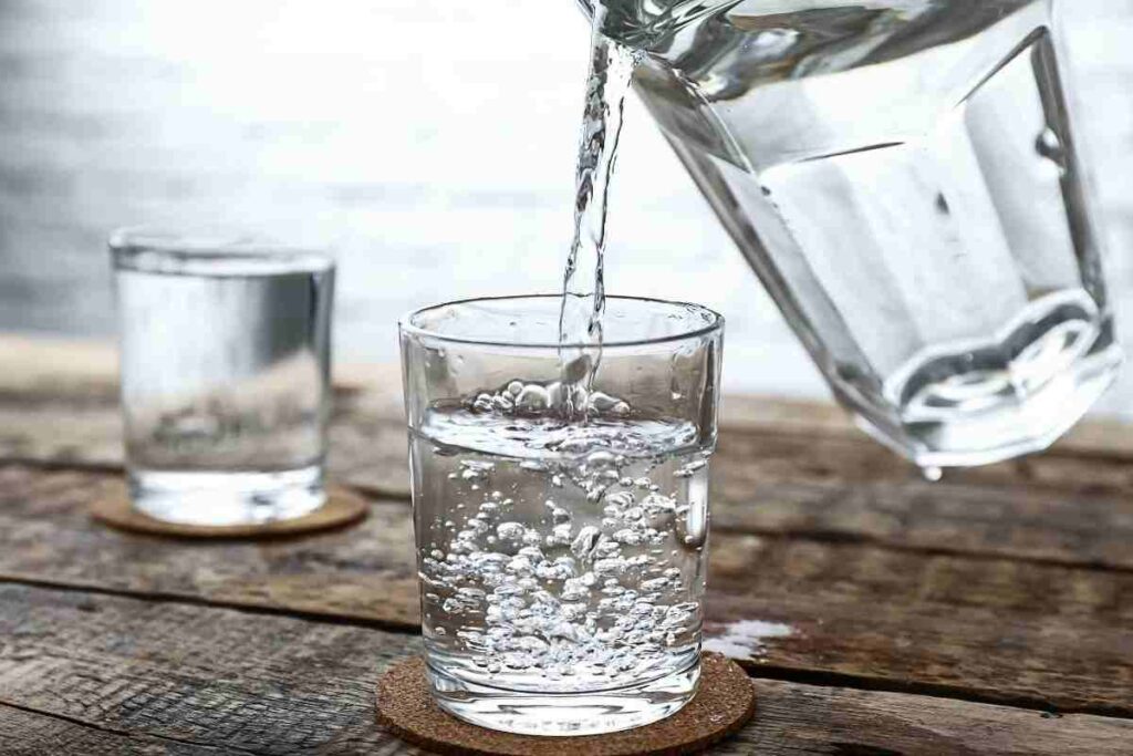 bicchieri acqua pasti