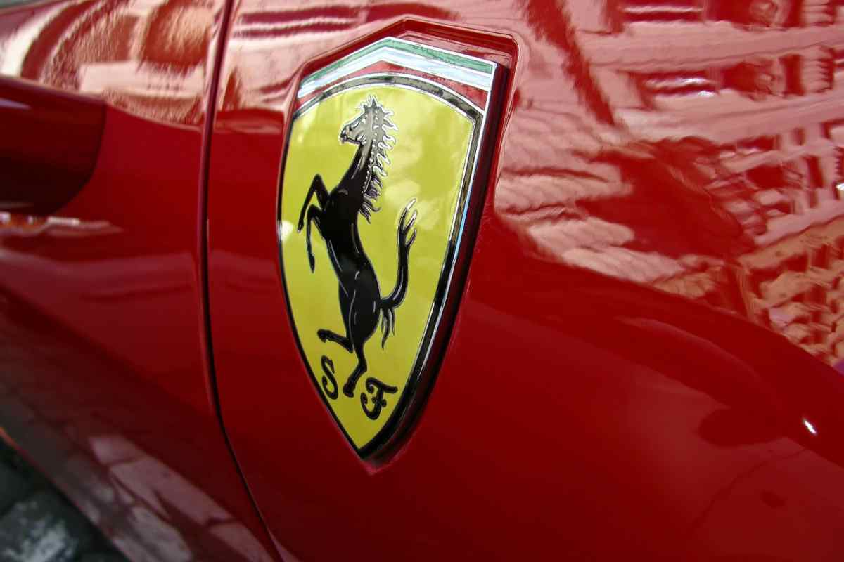 Ferrari (Pixabay)