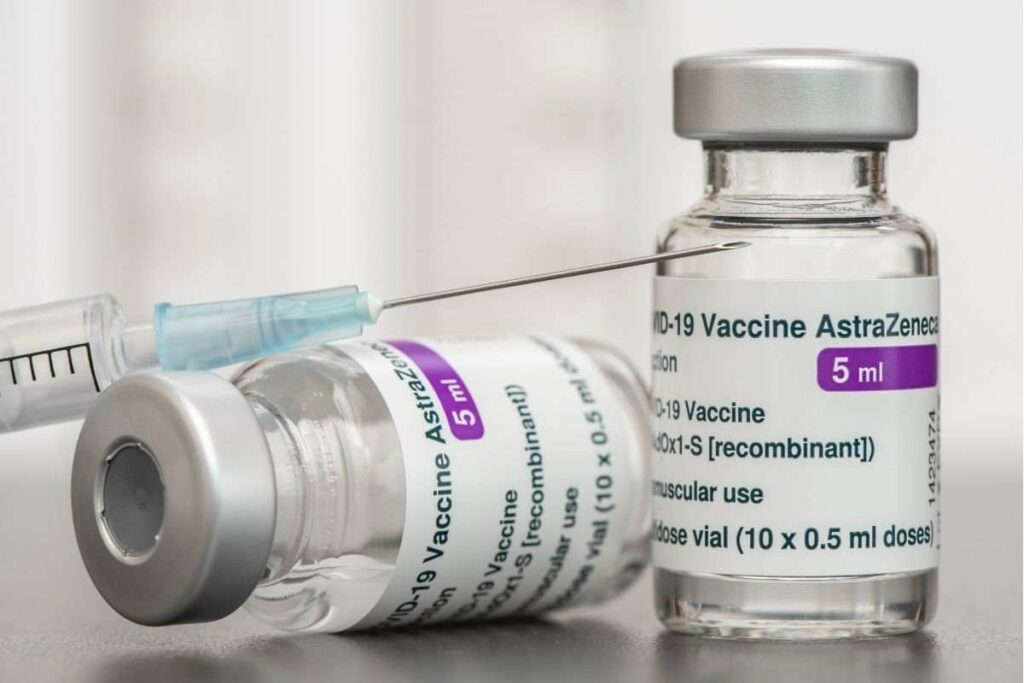 vaccino astrazeneca_