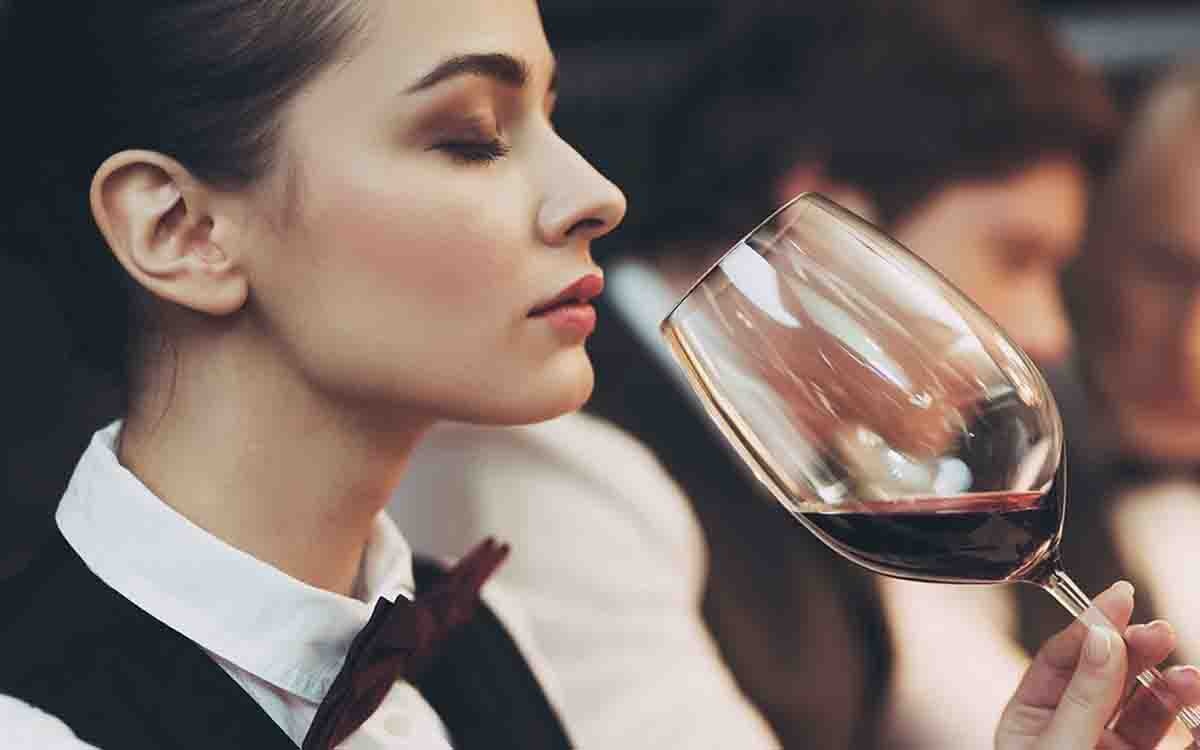 Sommelier