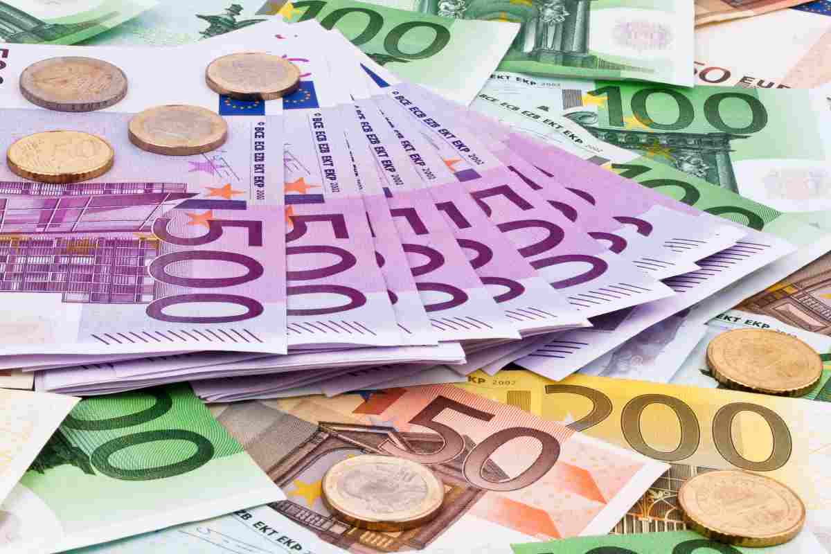 Domanda 1380 euro al mese