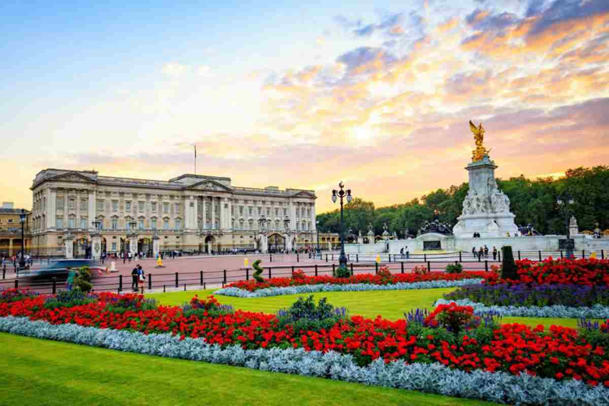 Buckingham Palace lavoro