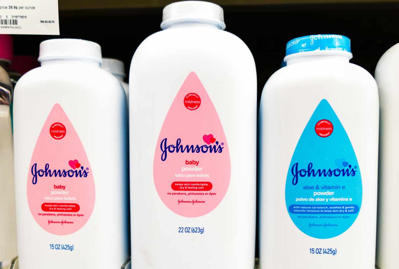 Johnson & Johnson borotalco