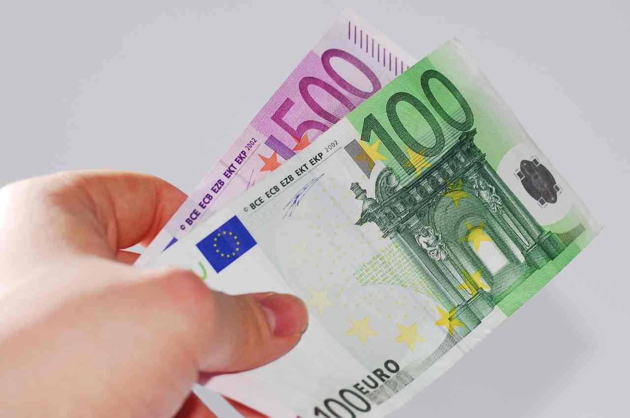 bonus 600 euro luce e gas