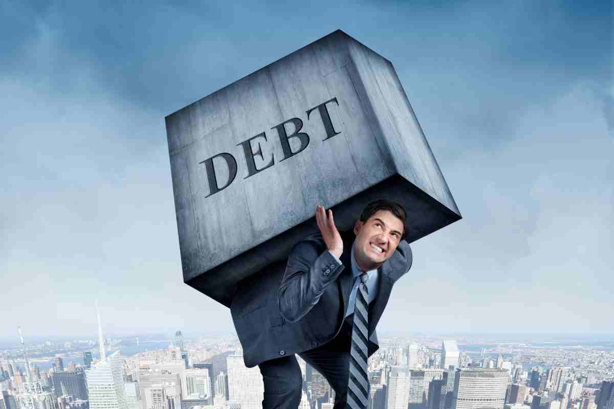 Come evitare di ereditare i debiti dei genitori